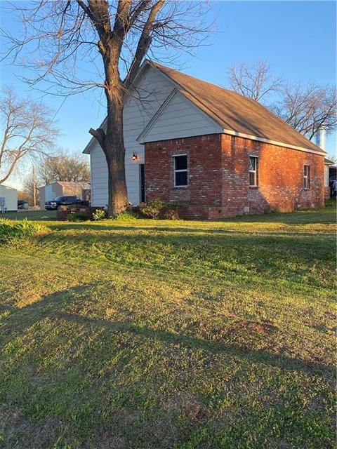 215 W 1st St, Coyle, OK 73027 photo 5