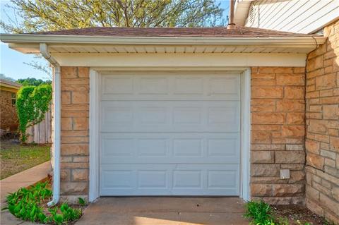 1905 Willard Dr, Altus, OK 73521 photo 3