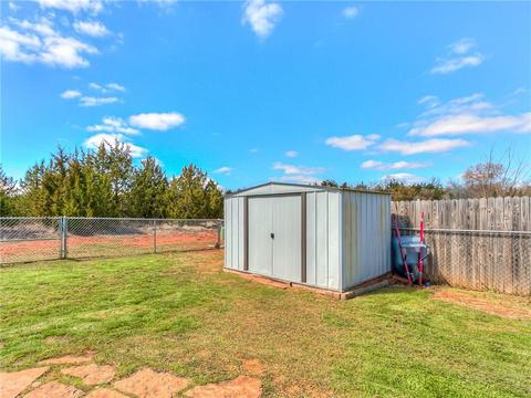 200 Greentree Dr, Noble, OK 73068 photo 28