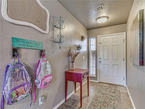 200 Greentree Dr, Noble, OK 73068 photo 3