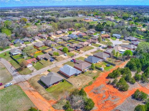 200 Greentree Dr, Noble, OK 73068 photo 32