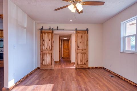 420 N Harmon Ave, Watonga, OK 73772 photo 3