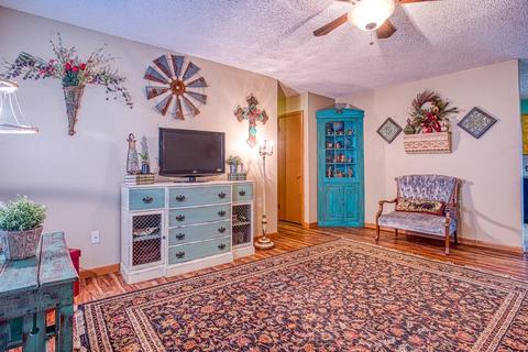 801 Kelli Dr, Watonga, OK 73772 photo 3