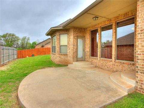 3108 SE 30th Ct, Moore, OK 73165 photo 4