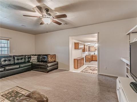 2001 Fox Ln, Tuttle, OK 73089 photo 8