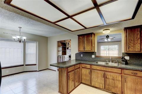 1004 Mars Rd, Edmond, OK 73003 photo 14