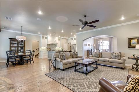 2709 Rustic Rd, Edmond, OK 73034 photo 7