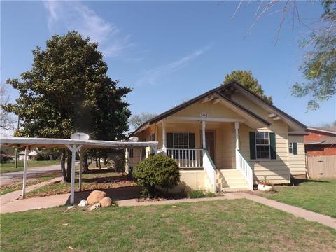 300 E Main St, Tipton, OK 73570 photo 3