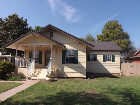 300 E Main St, Tipton, OK 73570 photo 1