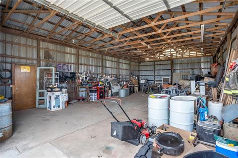 20992 E County Road 155, Altus, OK 73521 photo 36