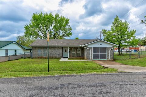 428 Beebe St, Jones, OK 73049 photo 2