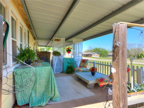 1221 E Harrison Ave, Guthrie, OK 73044 photo 4
