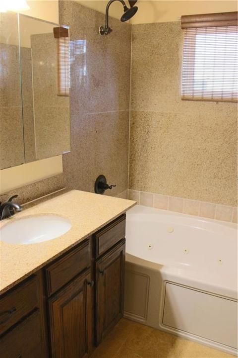 204 Vernice Ln, Tuttle, OK 73089 photo 16