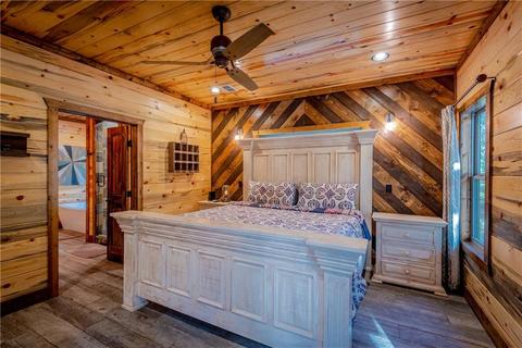 383 Sugar Pine Loop, Broken Bow, OK 74728 photo 12
