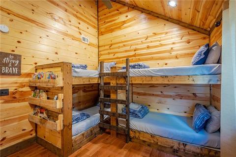383 Sugar Pine Loop, Broken Bow, OK 74728 photo 18
