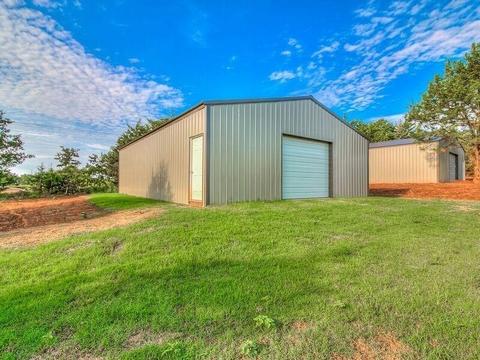 200 Maple Dr, Guthrie, OK 73044 photo 2