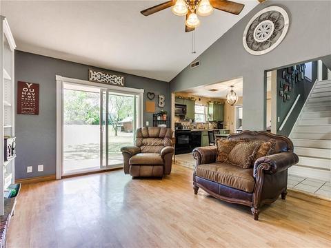 324 E Carson Ln, Mustang, OK 73064 photo 11