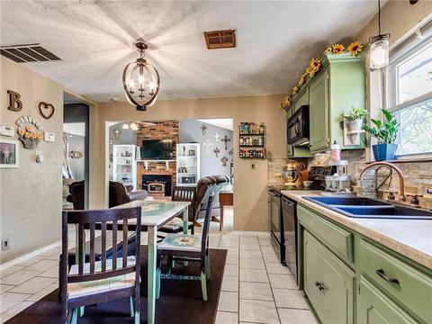 324 E Carson Ln, Mustang, OK 73064 photo 15