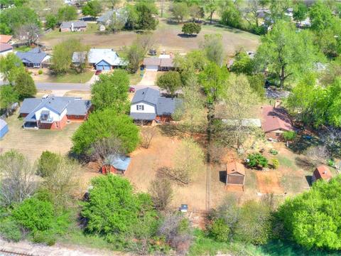324 E Carson Ln, Mustang, OK 73064 photo 7