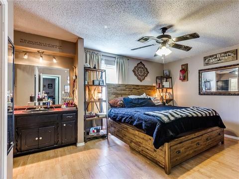 324 E Carson Ln, Mustang, OK 73064 photo 23