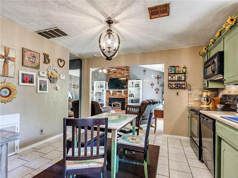 324 E Carson Ln, Mustang, OK 73064 photo 14