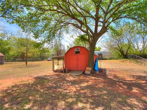 324 E Carson Ln, Mustang, OK 73064 photo 5