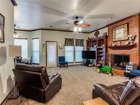 1808 Kyle Dr, Guthrie, OK 73044 photo 9