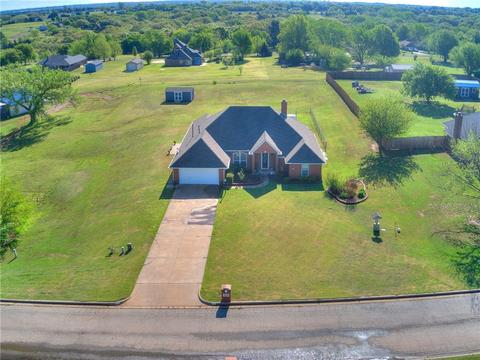 1808 Kyle Dr, Guthrie, OK 73044 photo 2