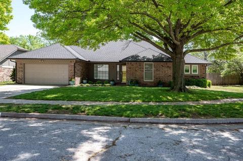 3204 Eagle Ln, Edmond, OK 73013 photo 1