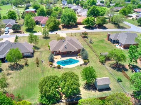 1013 Driver Ln, Edmond, OK 73025 photo 22