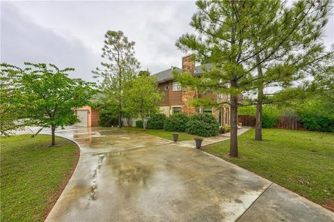 304 Evie Pl, Moore, OK 73160 photo 1