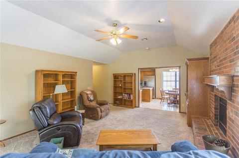 794 S Walnut Dr, Tuttle, OK 73089 photo 10