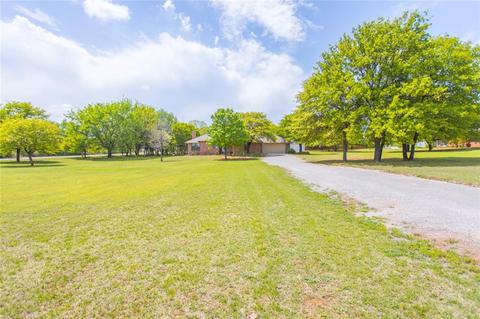 794 S Walnut Dr, Tuttle, OK 73089 photo 3