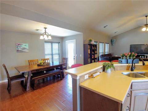 1801 Puma Dr, Altus, OK 73521 photo 11