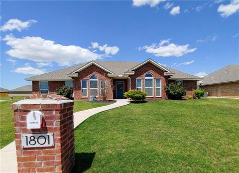1801 Puma Dr, Altus, OK 73521 photo 2