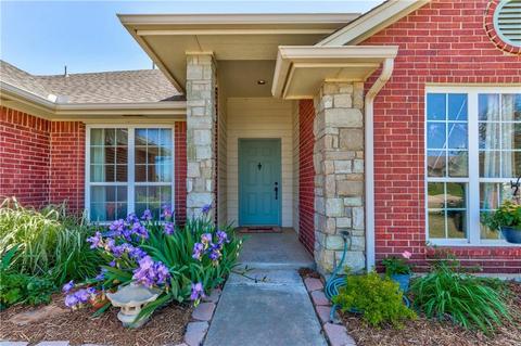 10708 Middlesbrough Ln, Yukon, OK 73099 photo 4