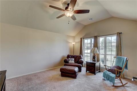10708 Middlesbrough Ln, Yukon, OK 73099 photo 17