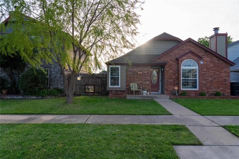 2129 Westmore Dr, Moore, OK 73170 photo 1