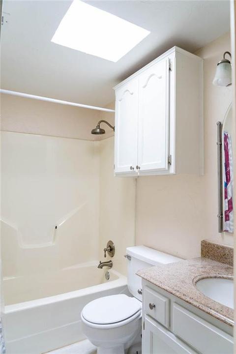 2129 Westmore Dr, Moore, OK 73170 photo 24