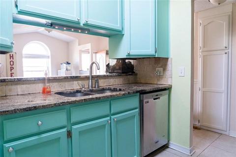 2129 Westmore Dr, Moore, OK 73170 photo 10