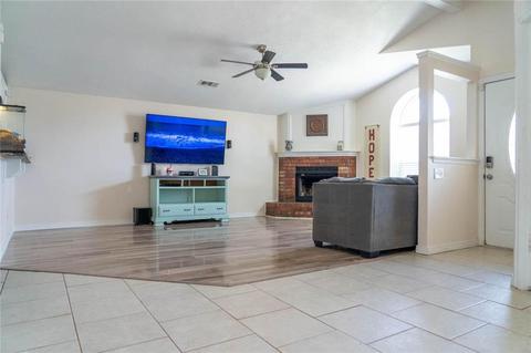 2129 Westmore Dr, Moore, OK 73170 photo 8