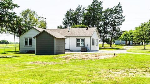 2000 N Dobbs Rd, Harrah, OK 73045 photo 5