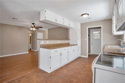 921 George St, Altus, OK 73521 photo 9