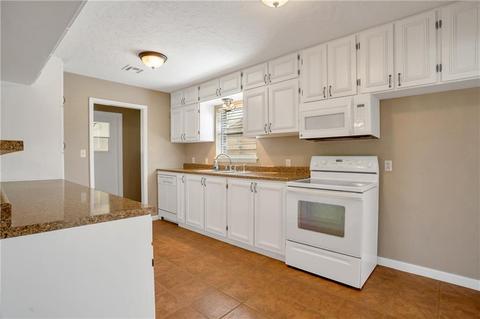 921 George St, Altus, OK 73521 photo 10
