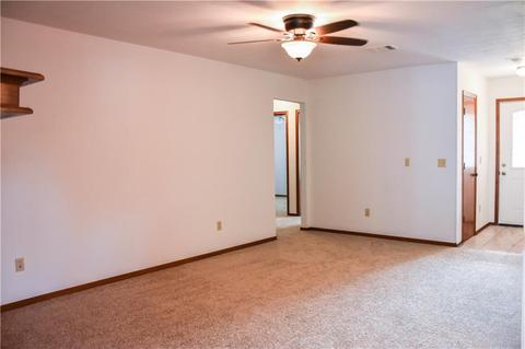 1303 W Silver Maple Ln, Noble, OK 73068 photo 3