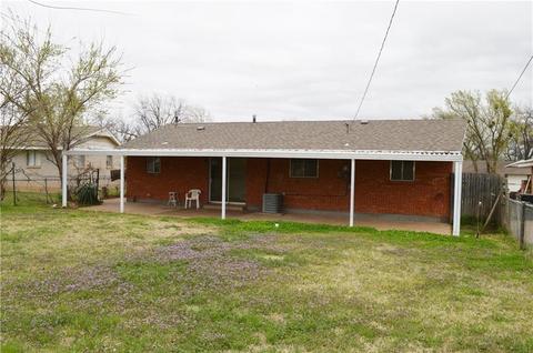 Undisclosed, Moore, OK 73160 photo 19