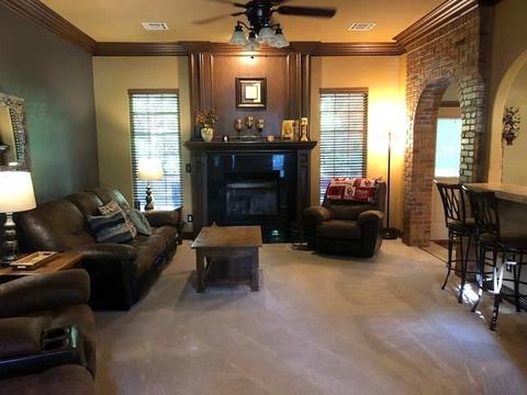 512 Chippingham Ln, Blanchard, OK 73010 photo 2