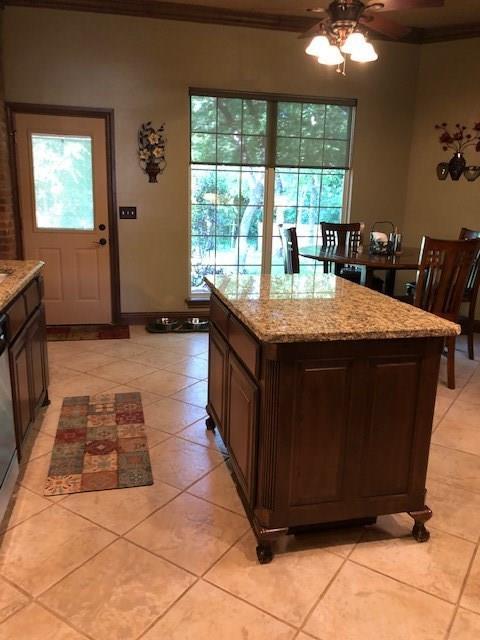 512 Chippingham Ln, Blanchard, OK 73010 photo 3