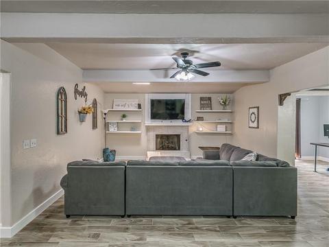 10329 Glascow Dr, Yukon, OK 73099 photo 4