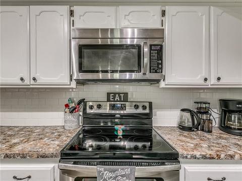 10329 Glascow Dr, Yukon, OK 73099 photo 14